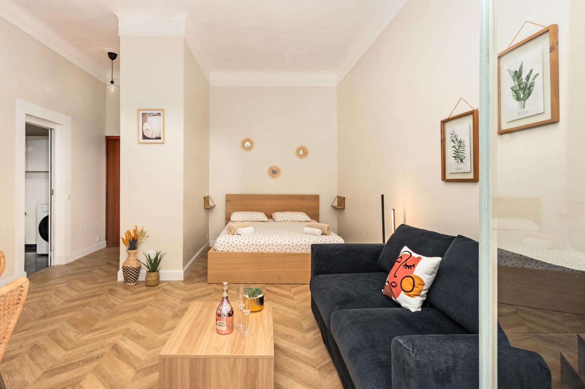 Mont Fleuri- Somptueux 2 Pieces - Parking - Menton Apartment Luaran gambar