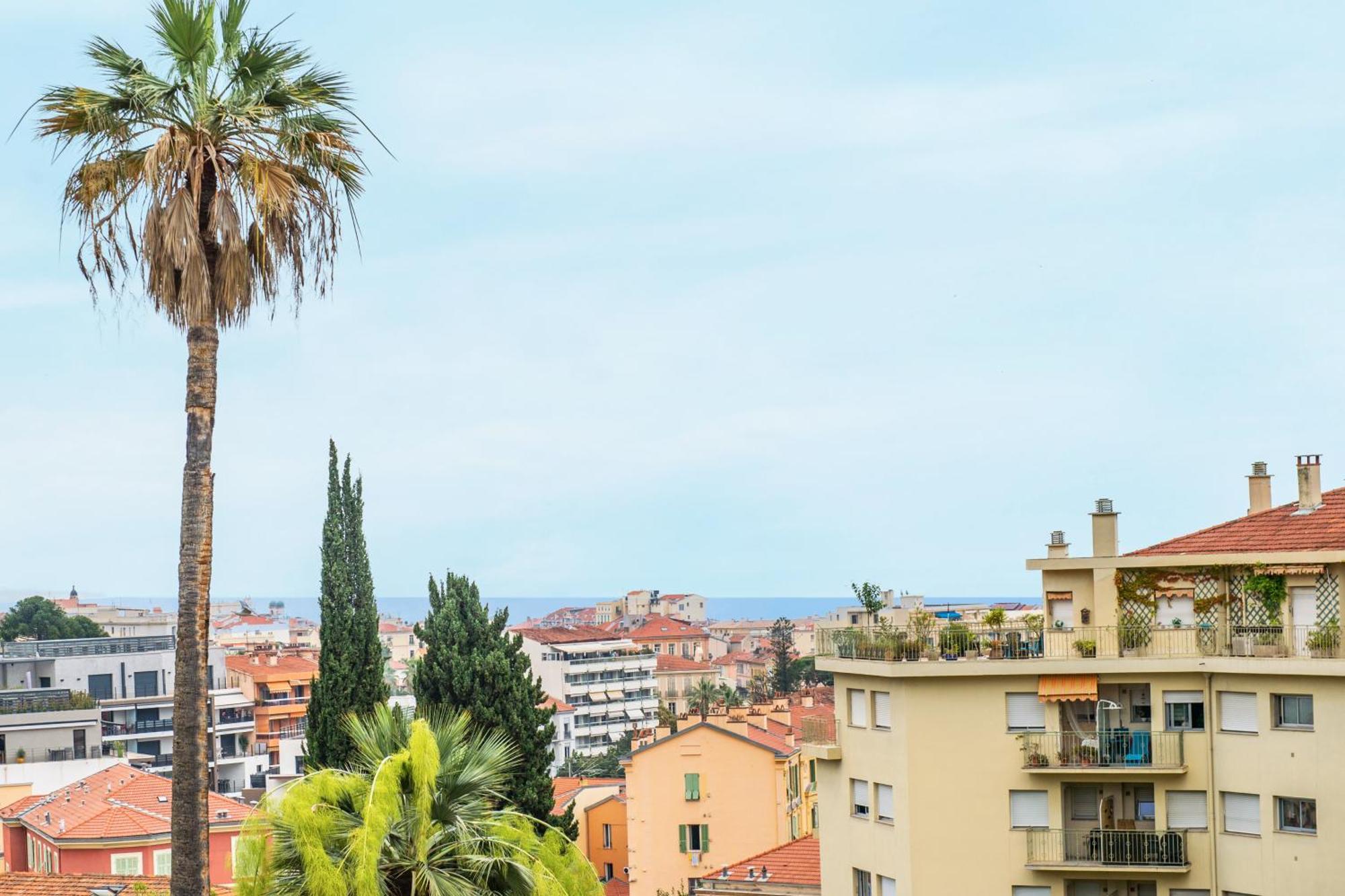 Mont Fleuri- Somptueux 2 Pieces - Parking - Menton Apartment Luaran gambar